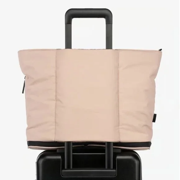 Calpak Luka expandable laptop tote in rise quartz - Picture 7 of 9